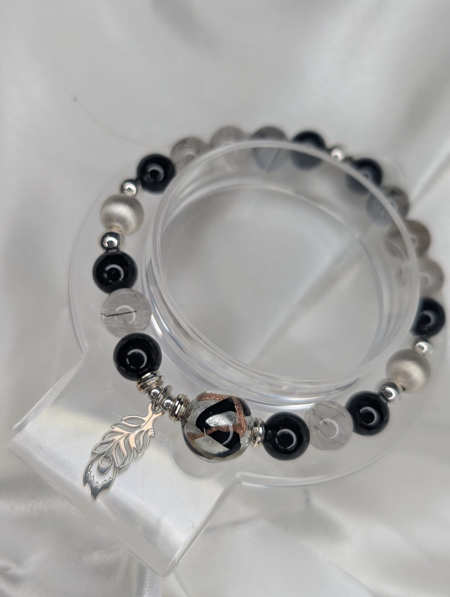 Bracelet en Tourmaline Noire et Quartz Tourmaline – Protection et Purification
