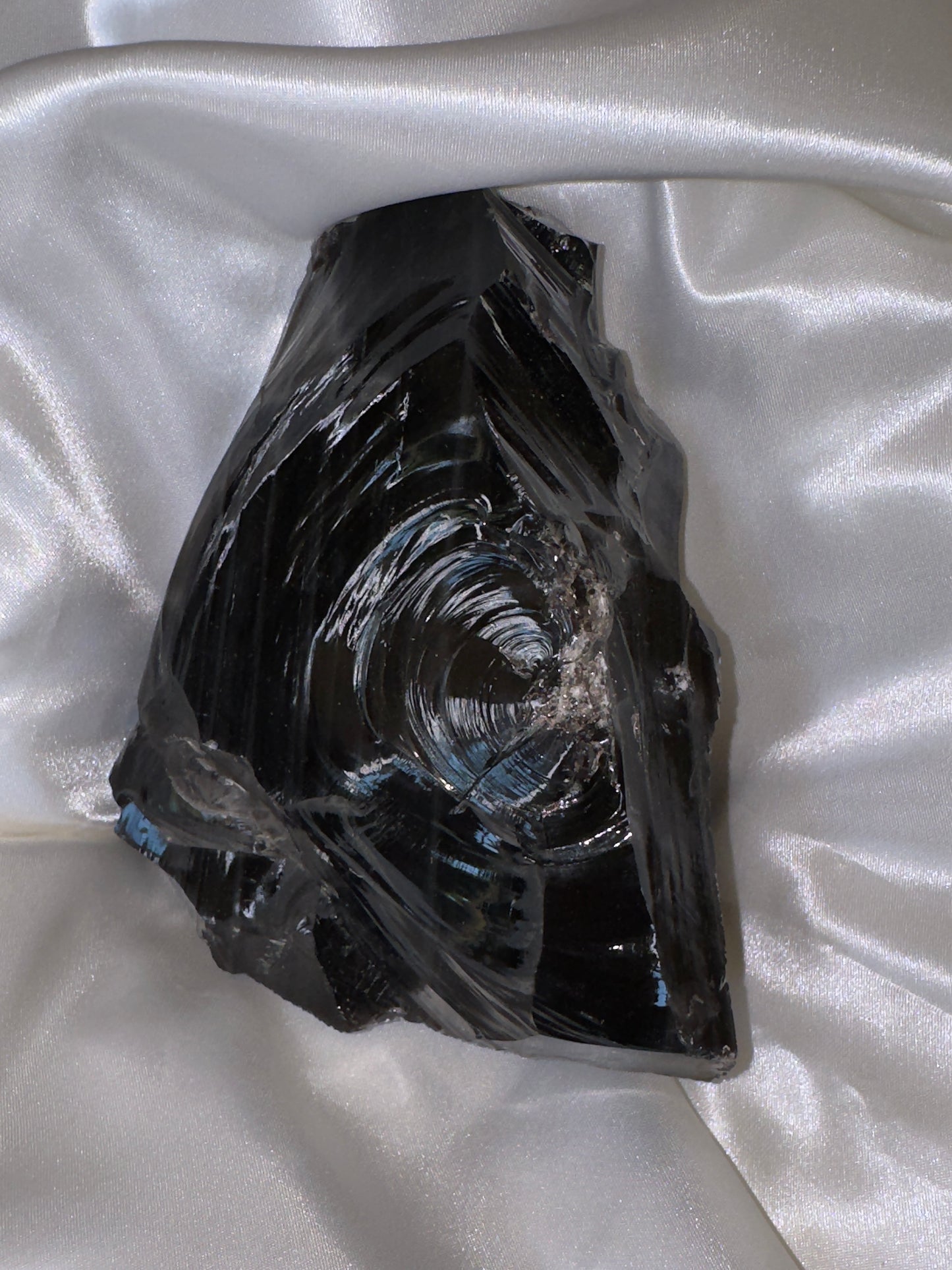 Obsidienne Noire Brute – Pierre de Protection et d’Ancrage