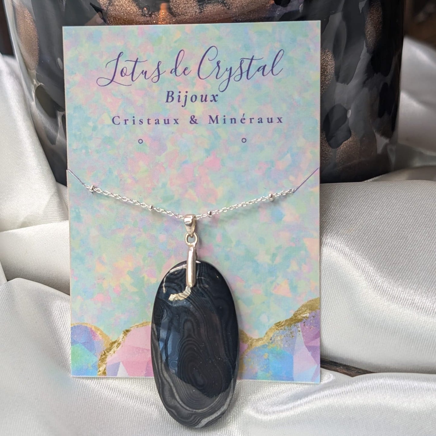 Pendentif en Psilomélane – Transformation et Protection Mentale