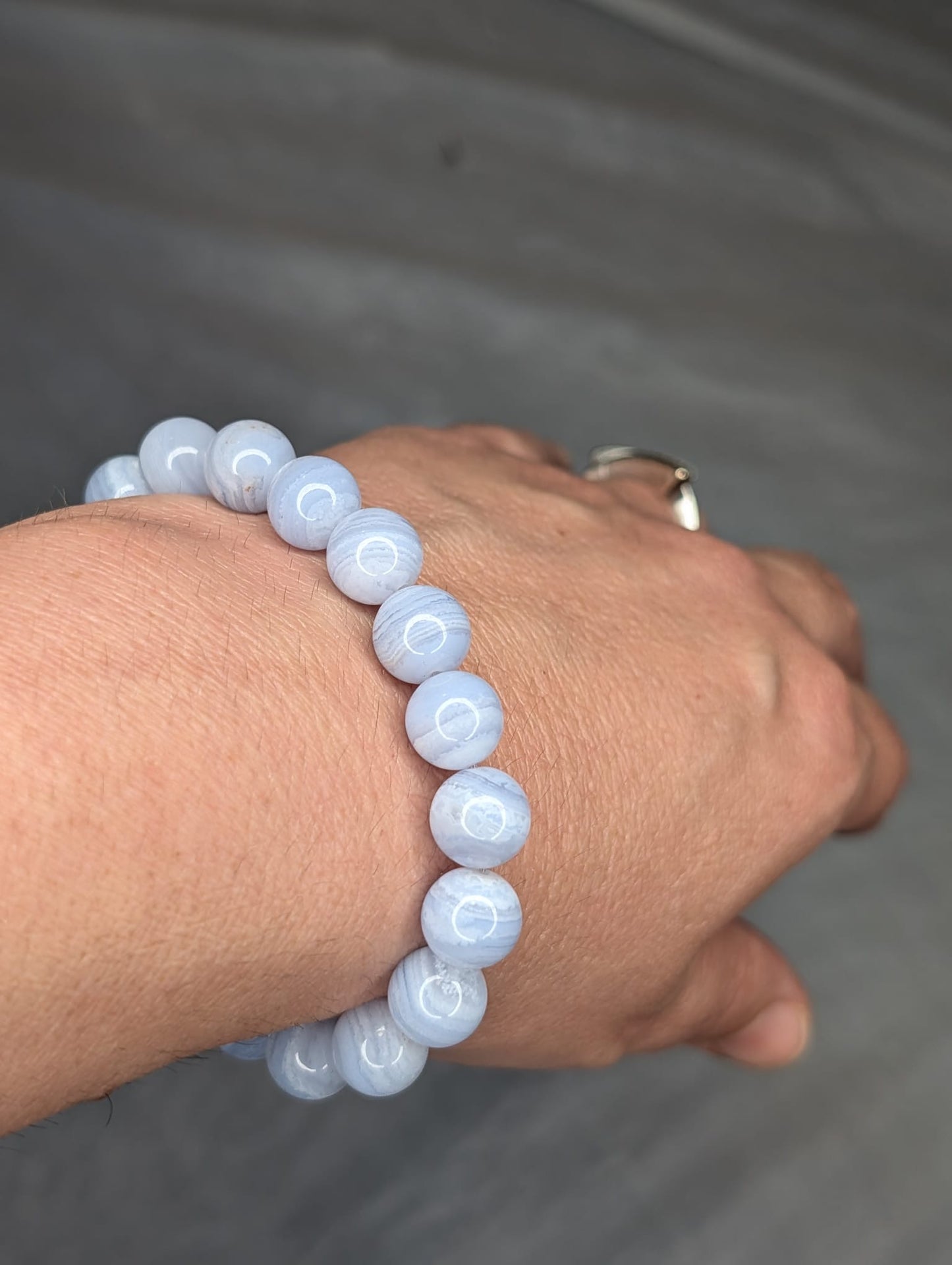 Bracelet en Calcédoine – Communication et Apaisement