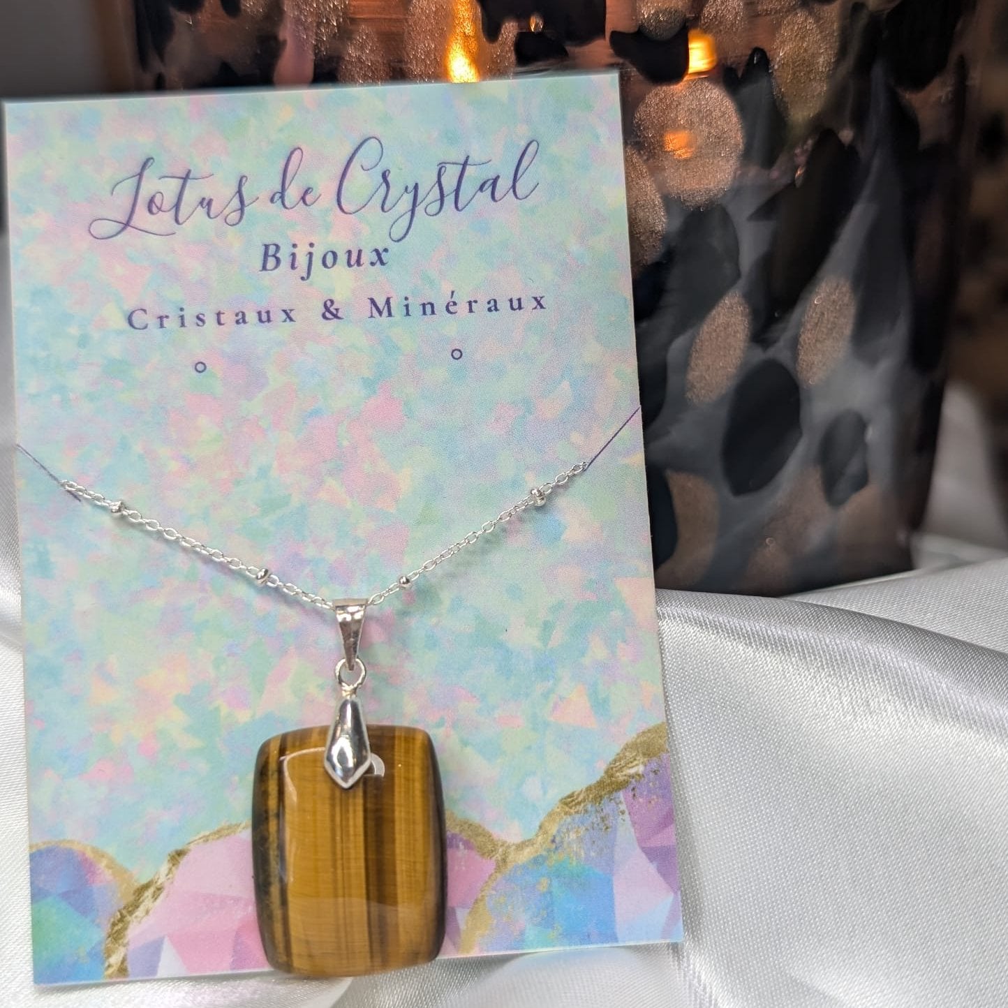Pendentif en Œil de Tigre – Protection et Confiance en Soi