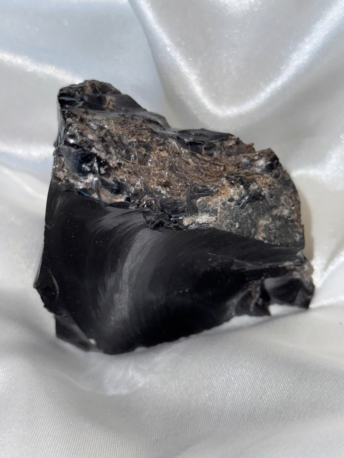 Obsidienne Noire Brute – Pierre de Protection et d’Ancrage