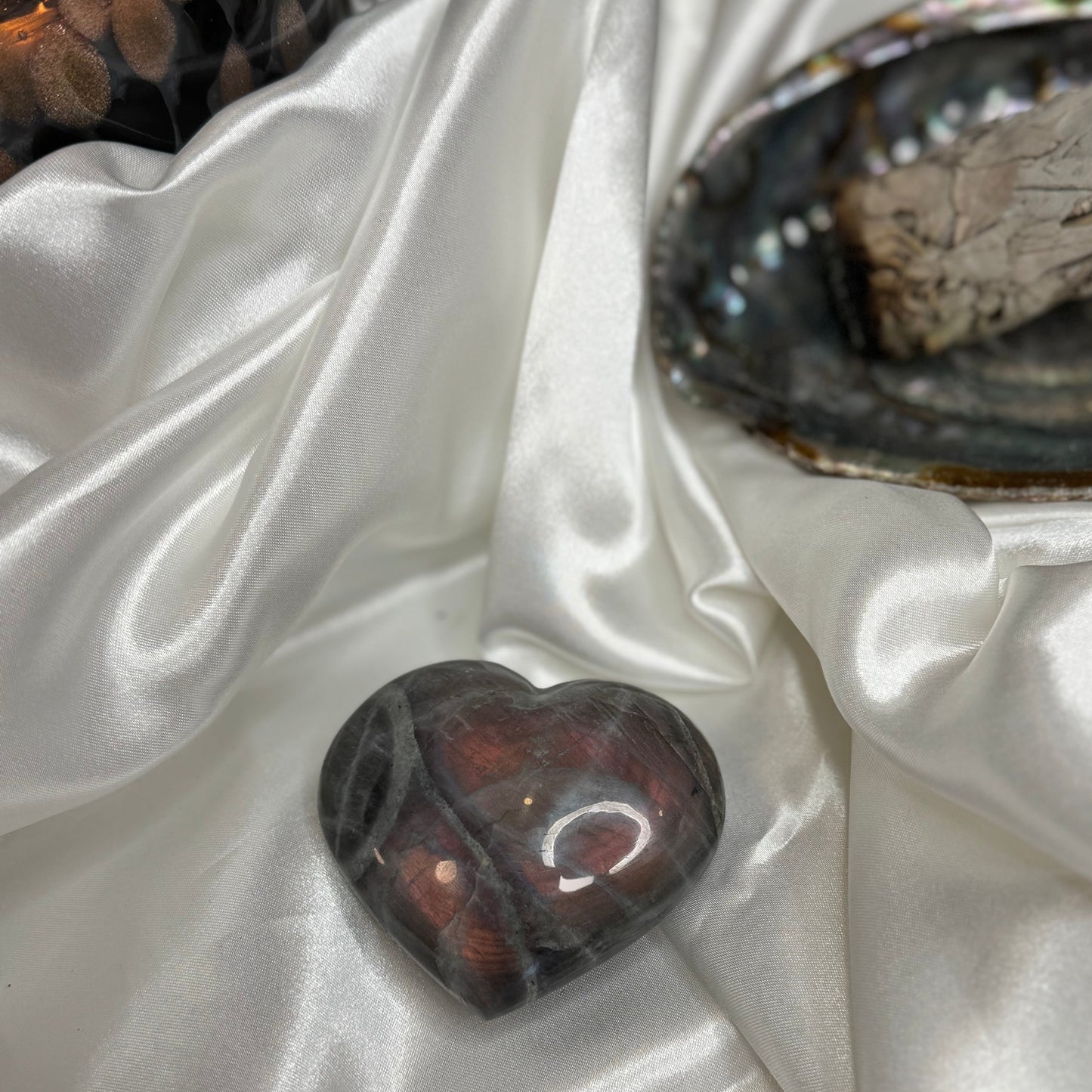 Labradorite –Coeur- Pierre Naturelle de Protection et d'Équilibre Énergétique