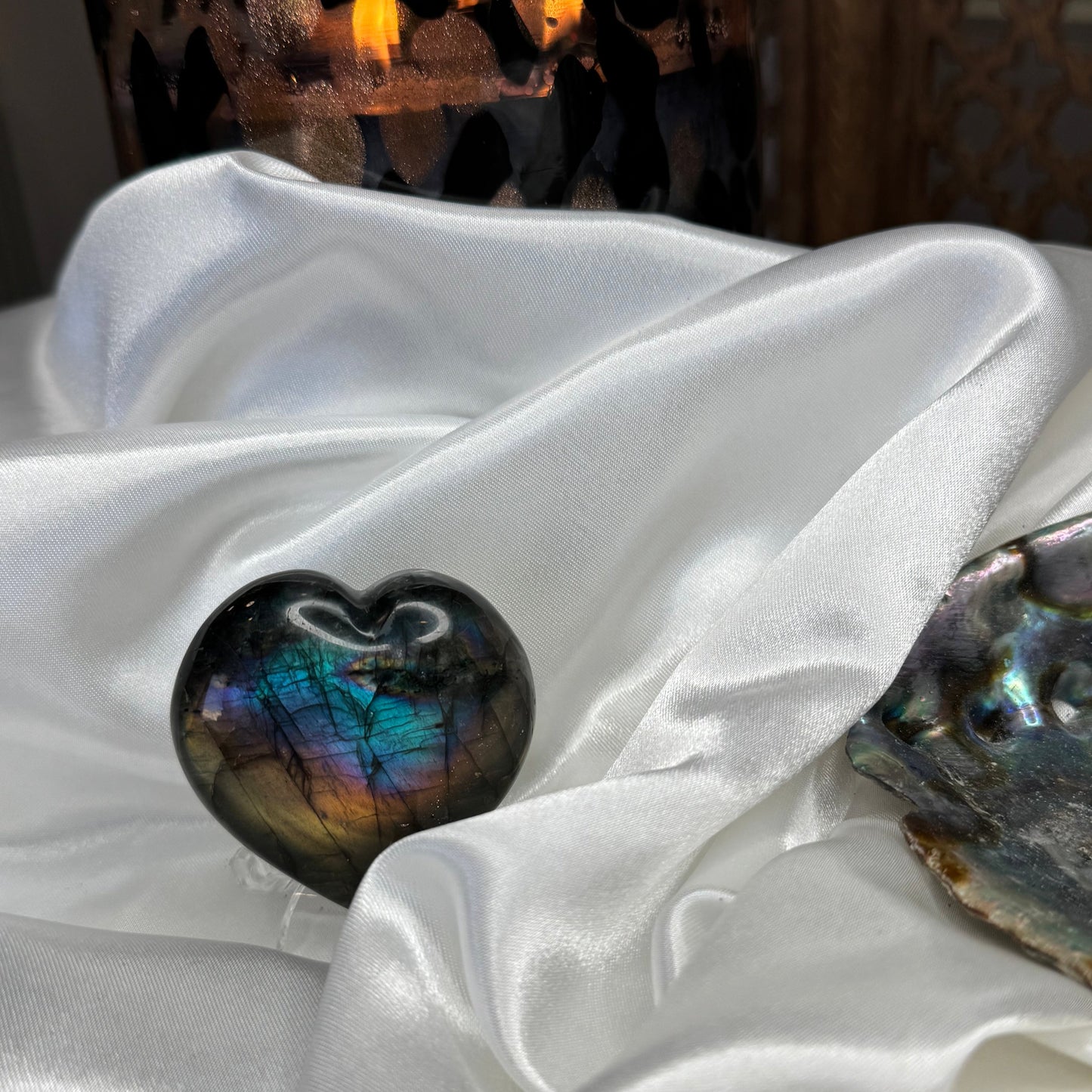 Labradorite – Coeur- Pierre Naturelle de Protection et d'Équilibre Énergétique