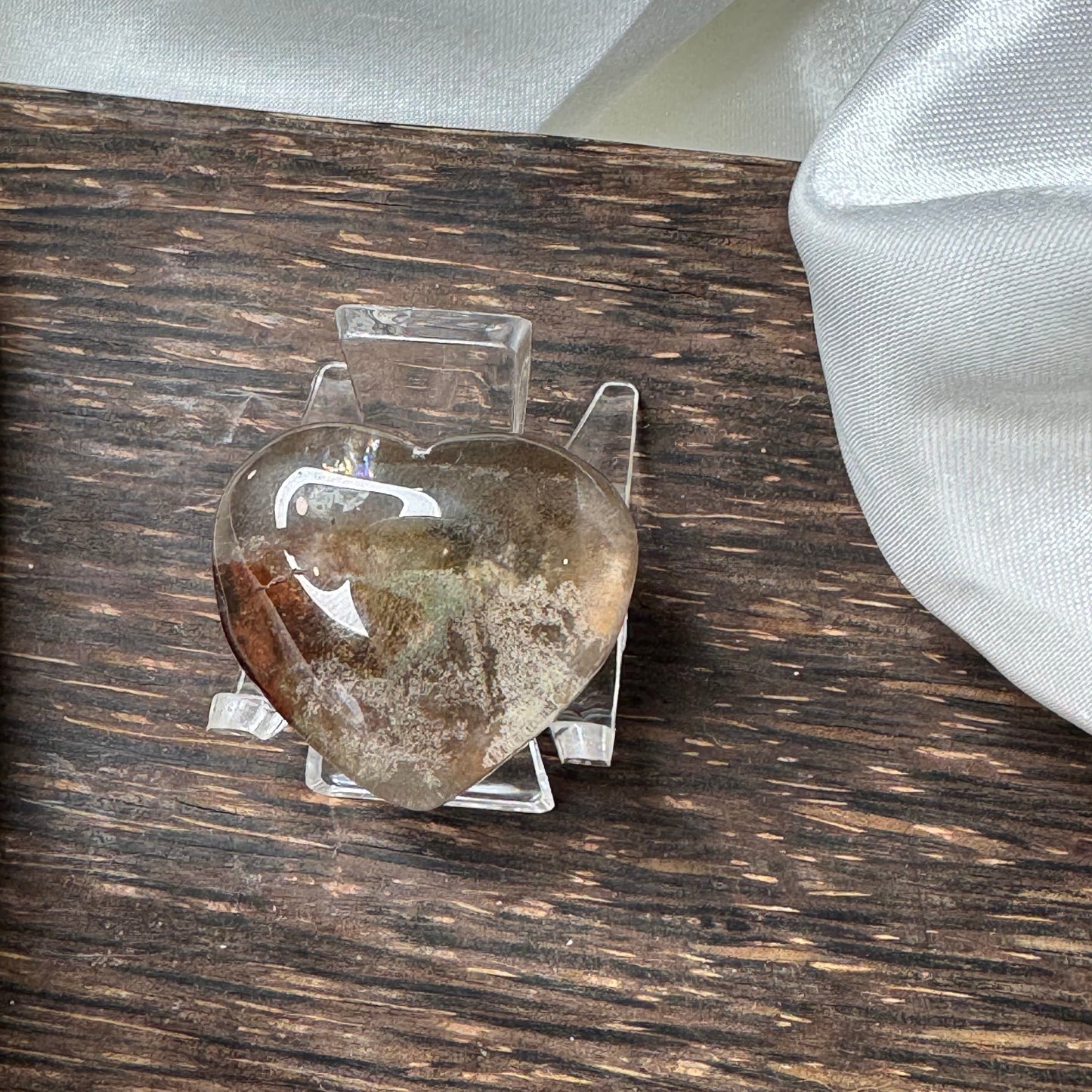 Quartz Lodolite coeur – Pierre de Méditation et de Voyage Intérieur