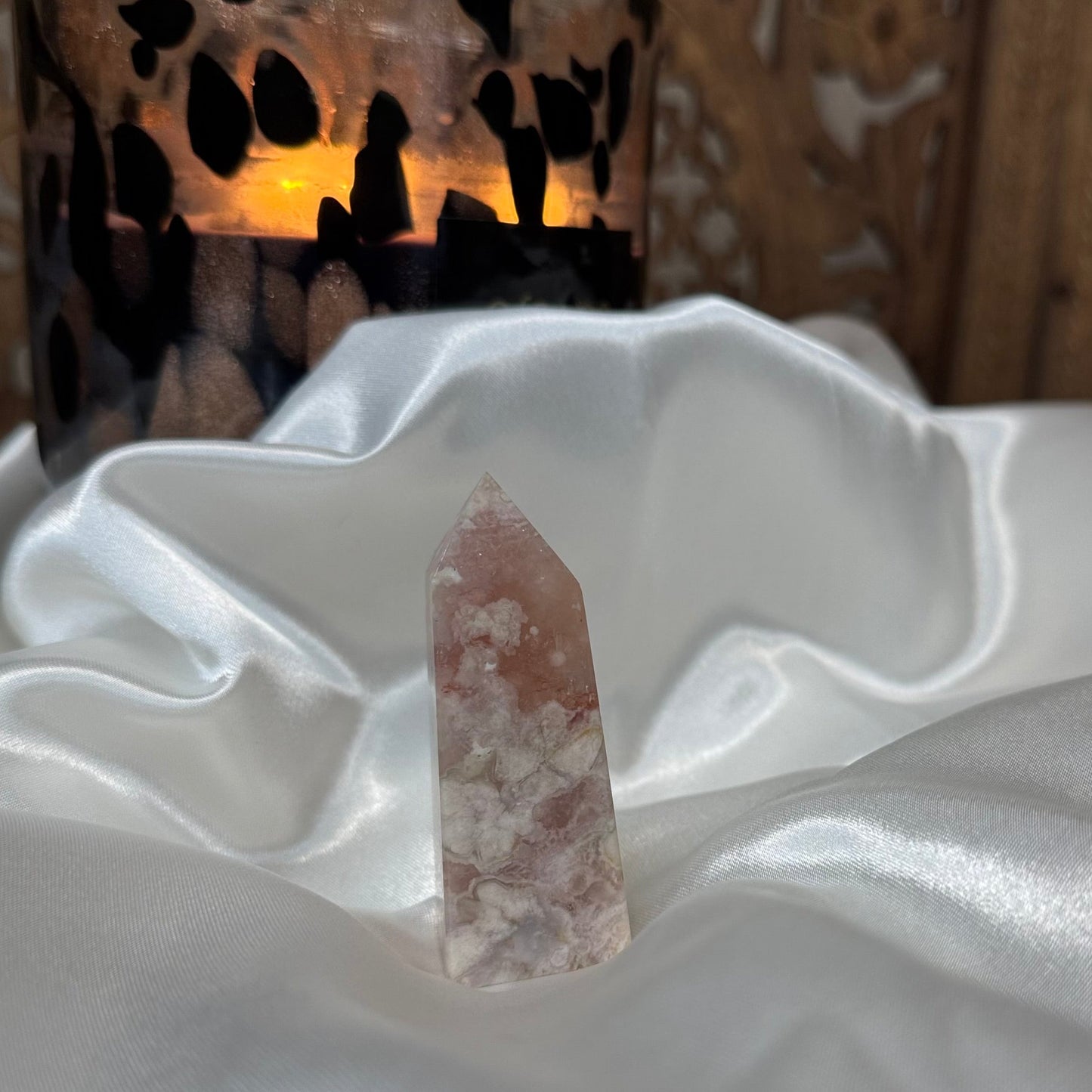 Agate Fleur – Pierre d’Harmonie et de Douceur Émotionnelle