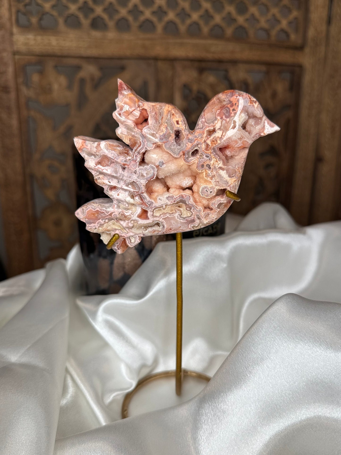 Oiseau Agate Crazy Lace – Pierre de Joie et de Stabilité Émotionnelle