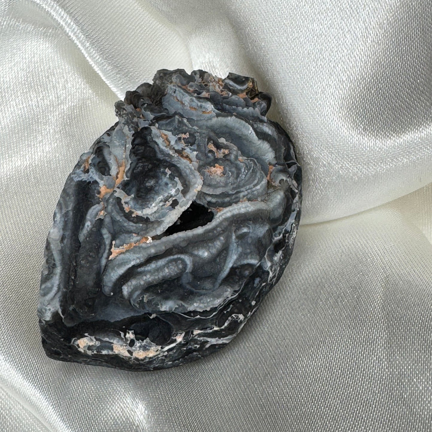 Agate – Pierre d’Harmonie et d’Ancrage
