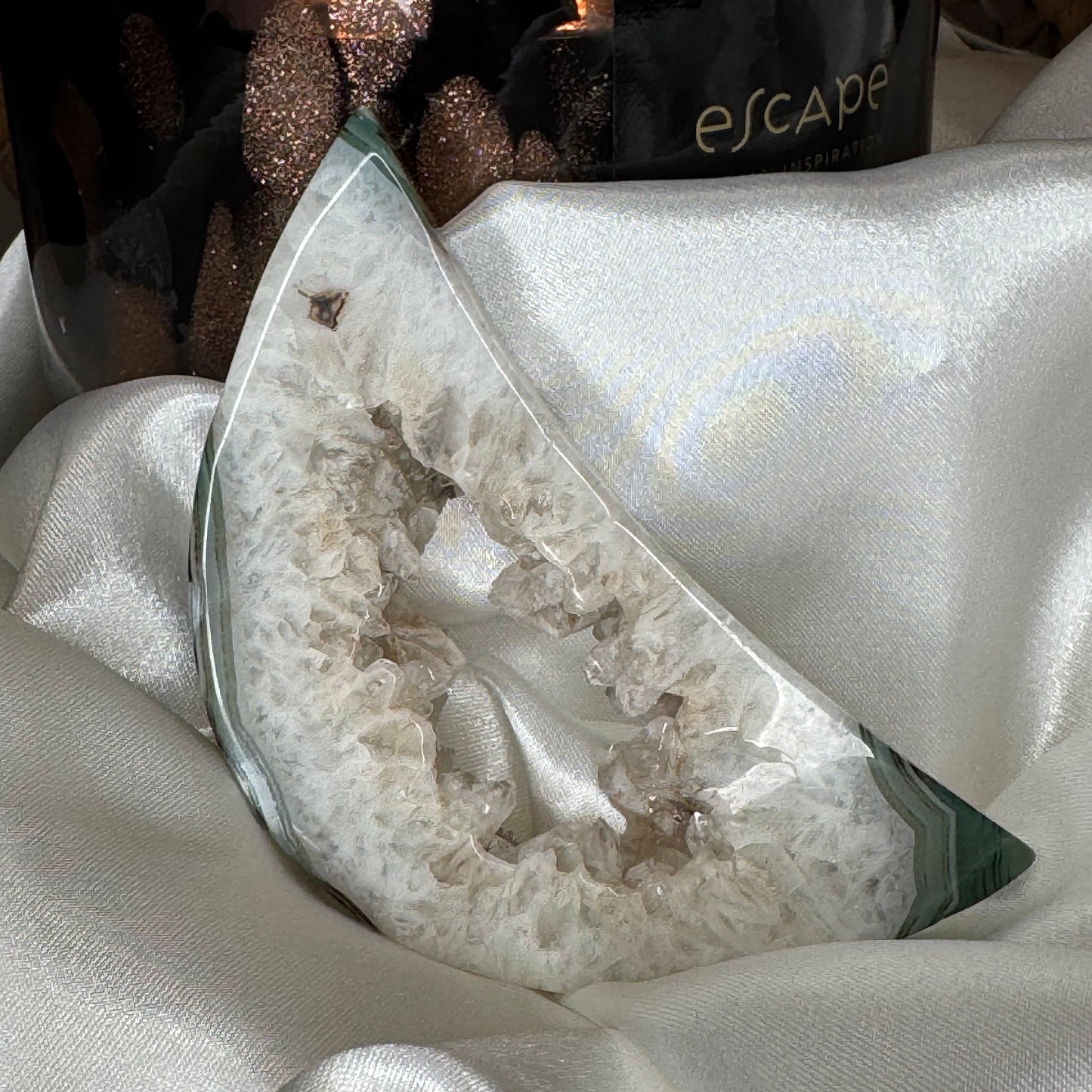 Lune Agate – Pierre d’Harmonie et d’Ancrage