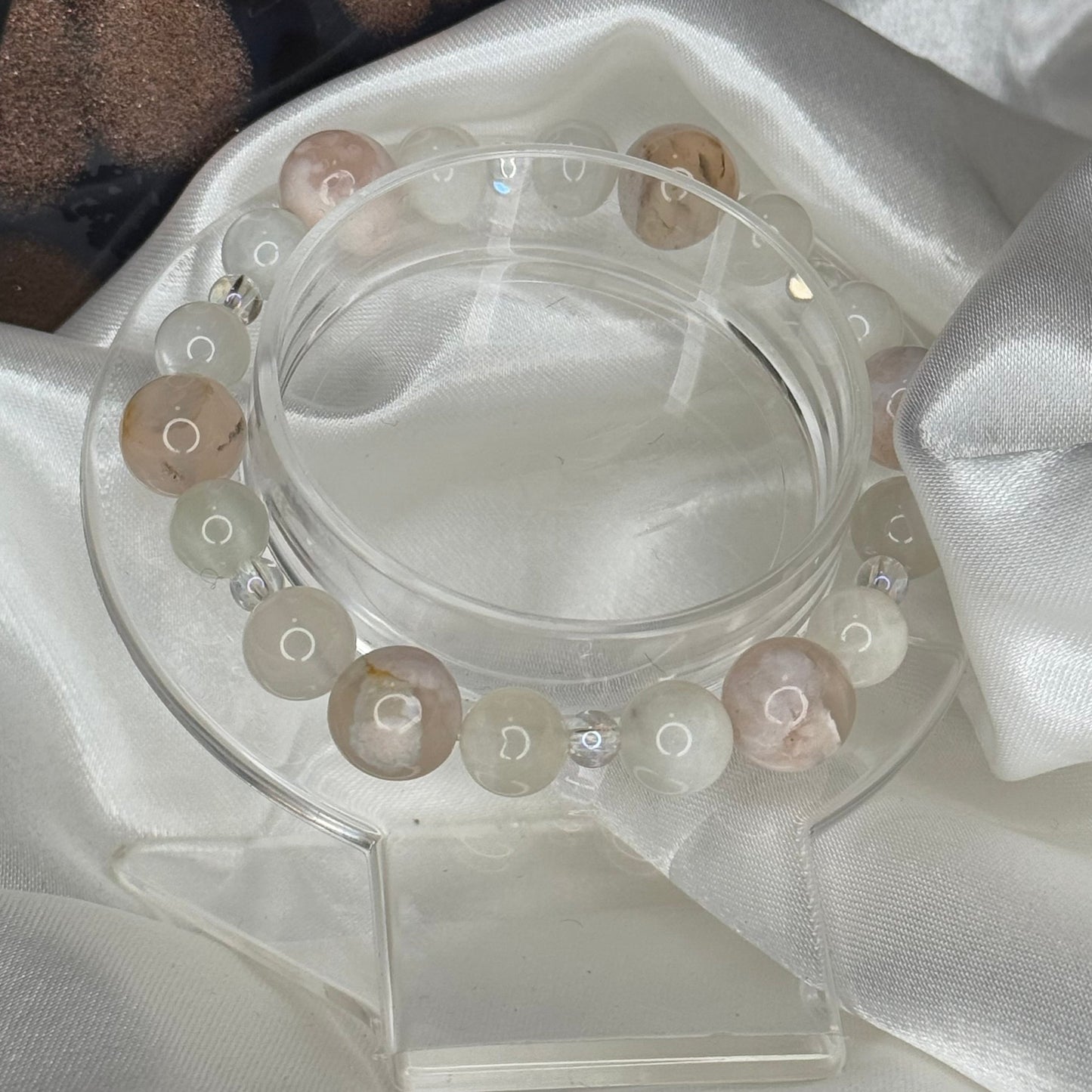 Bracelet Féminité & Douceur – Pierre de Lune & Agate Fleur