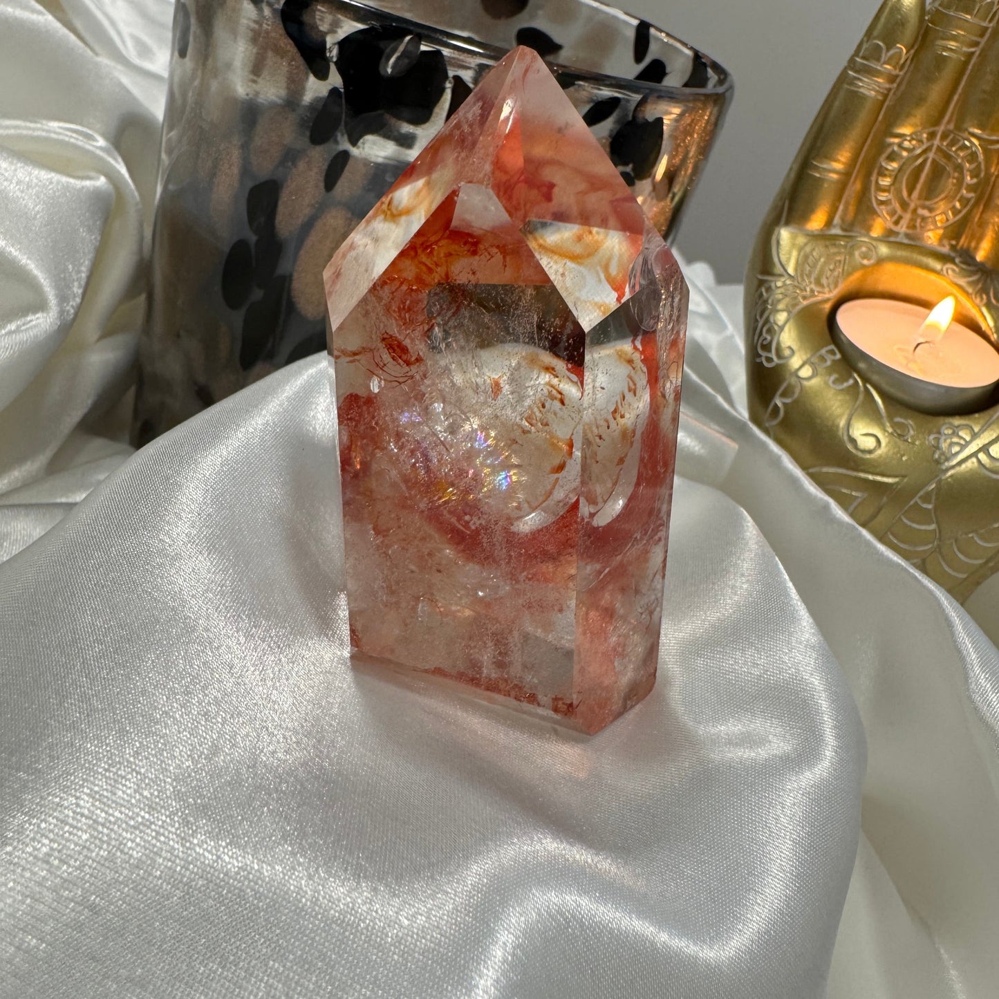 Quartz Hématoïde Rouge – Pierre d’Ancrage et de Force Vitale