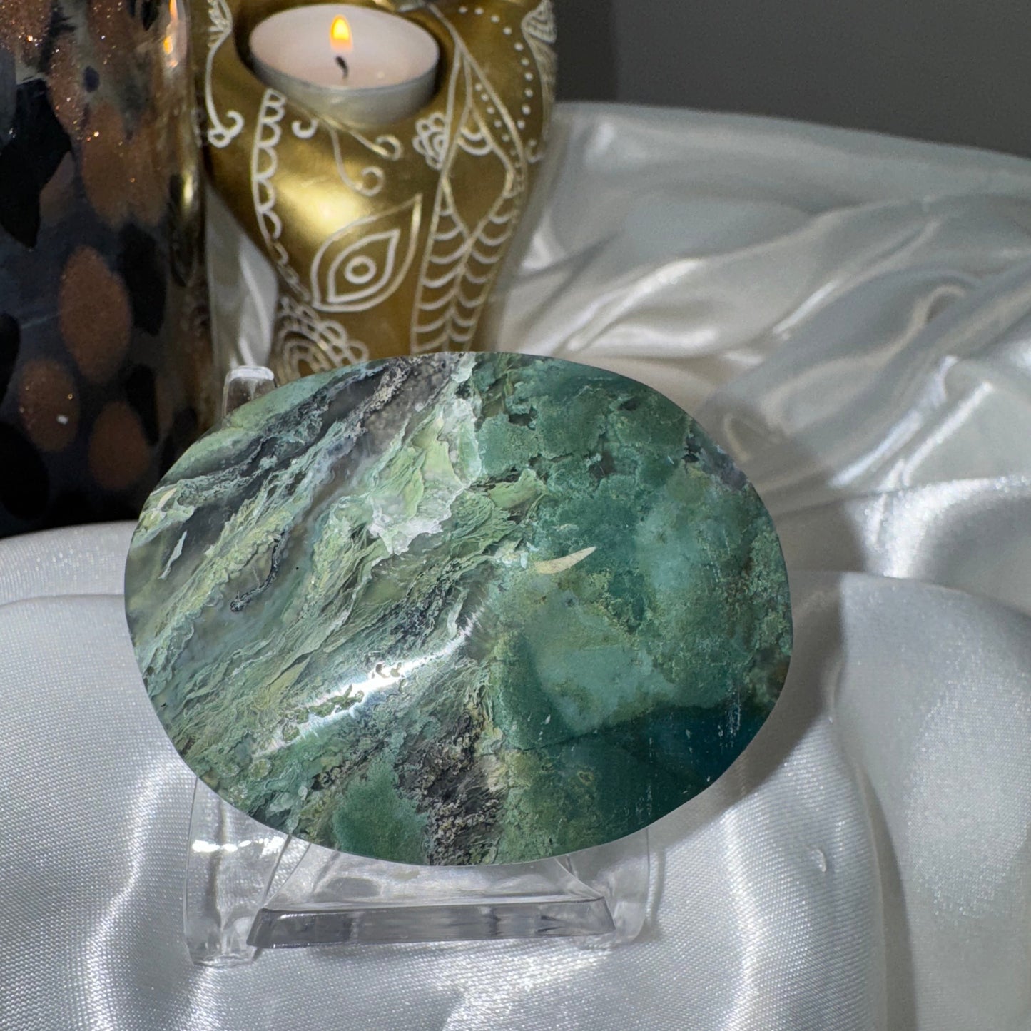 Galet agate Mousse – Pierre de Renouveau et d’Ancrage