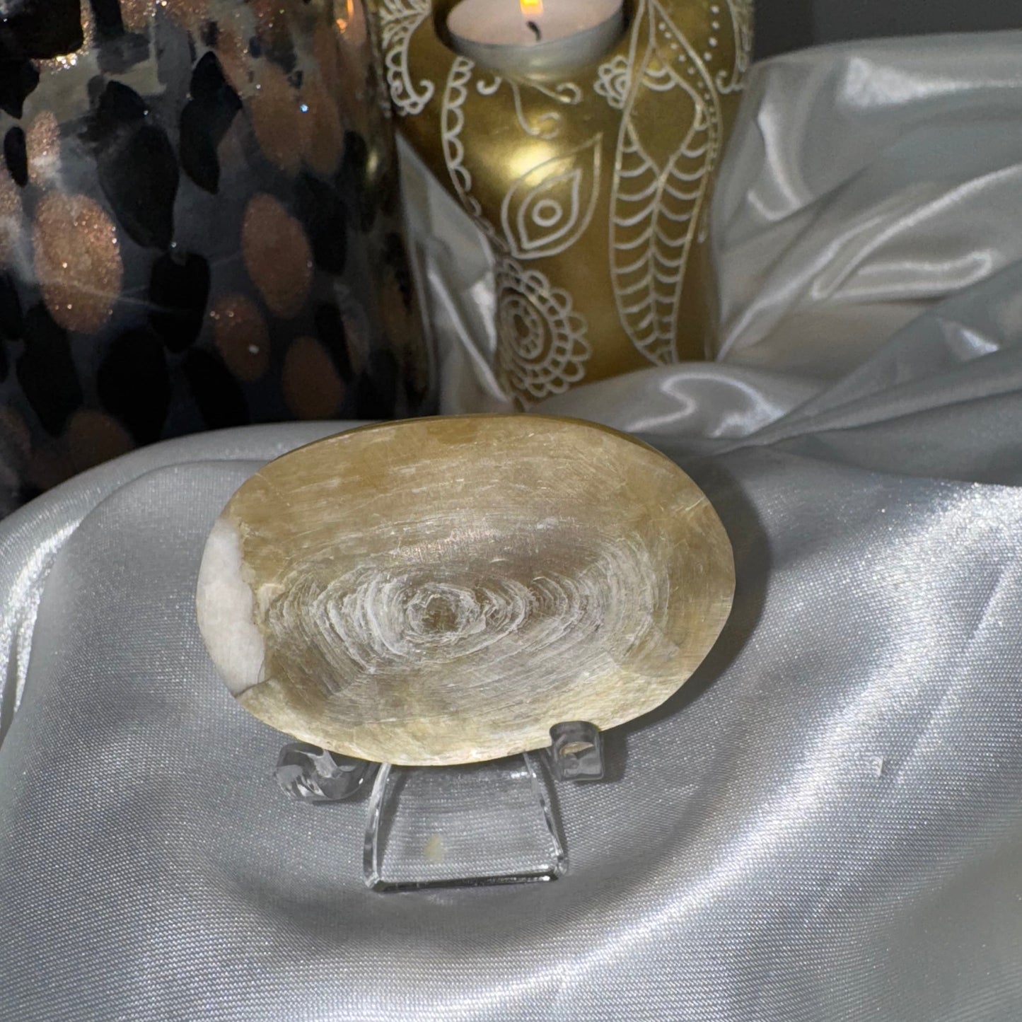 galet Mica – Pierre de Légèreté et de Protection
