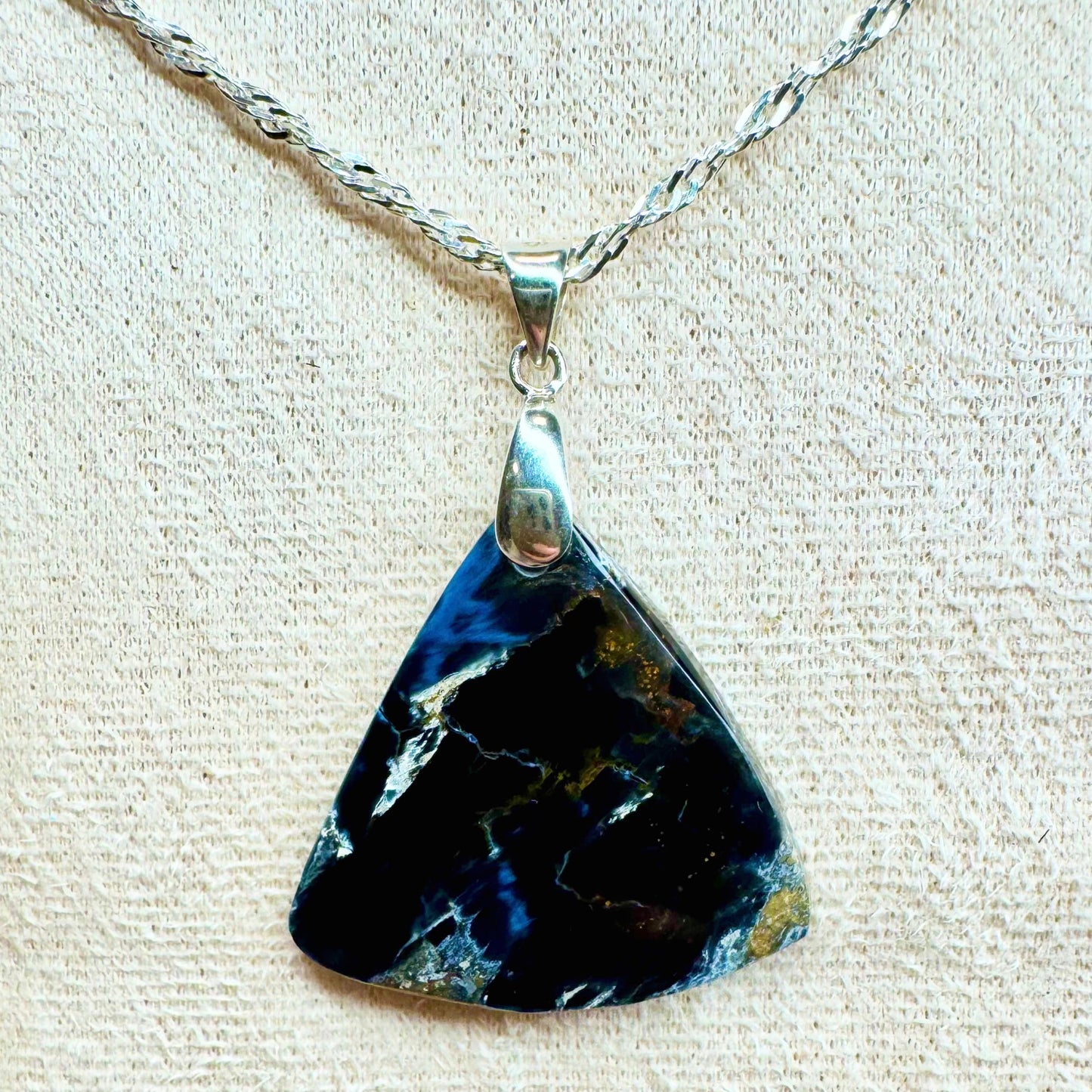 Pendentif en Pietersite – Clarté Mentale et Volonté
