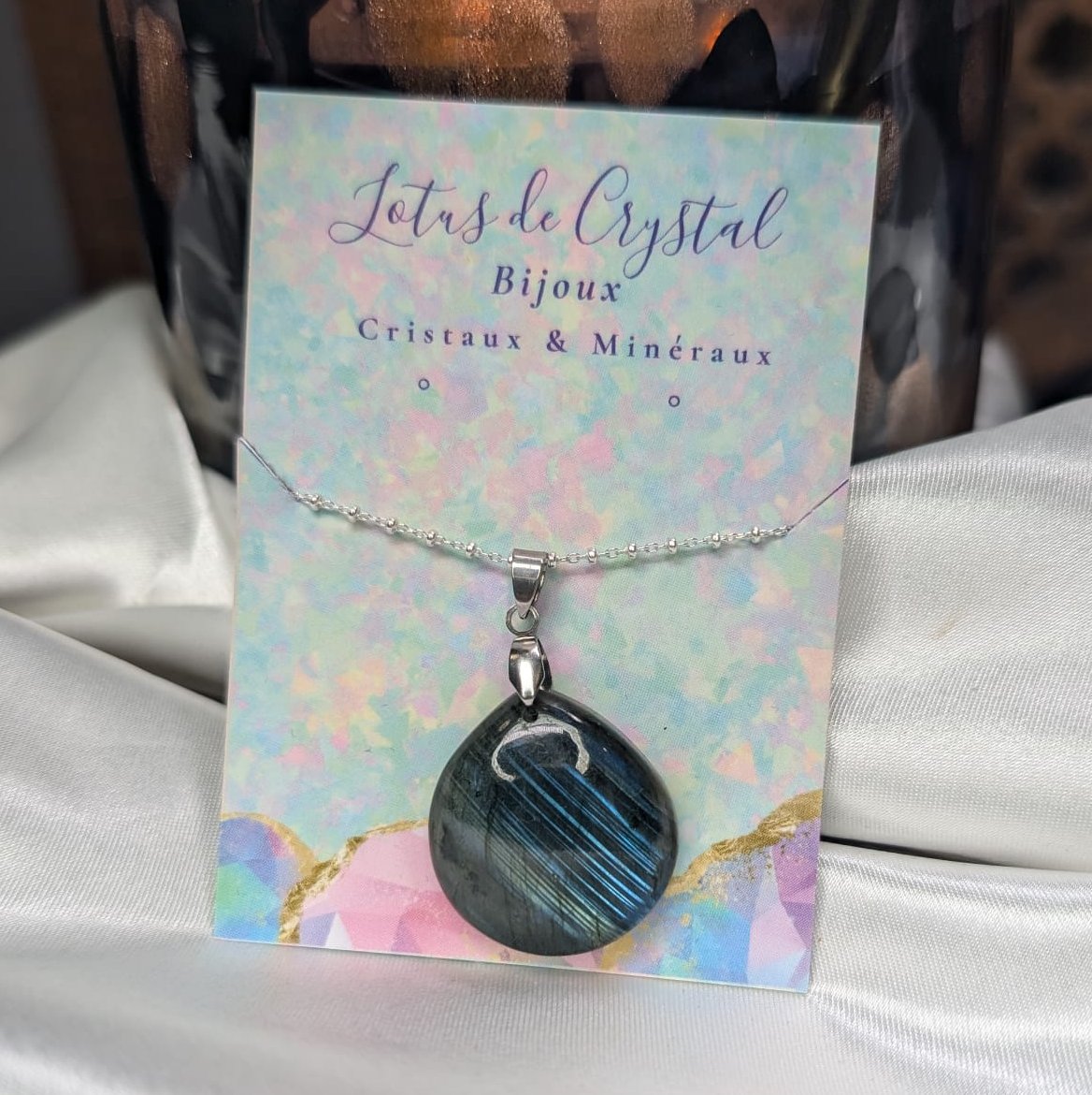 Pendentif en Labradorite – Pierre de Protection et d’Intuition
