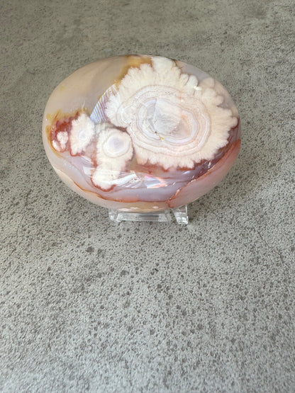 Agate Fleur – Pierre d’Harmonie et de Douceur Émotionnelle