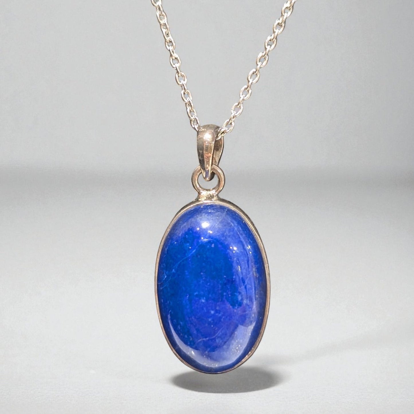 Pendentif en Lapis-Lazuli – Sagesse, Vérité & Connexion Spirituelle