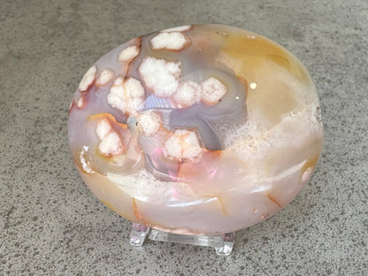 Agate Fleur – Pierre d’Harmonie et de Douceur Émotionnelle
