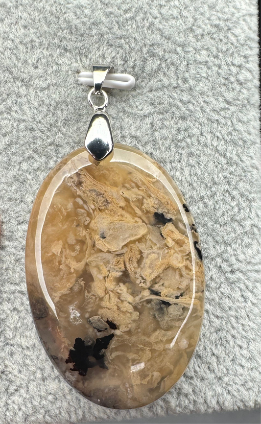 Pendentif en Agate Tigre – Protection et Confiance