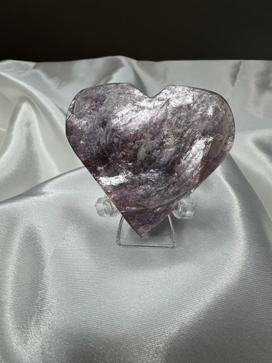 Cœur en Lépidolite – Apaisement et lâcher-prise émotionnel
