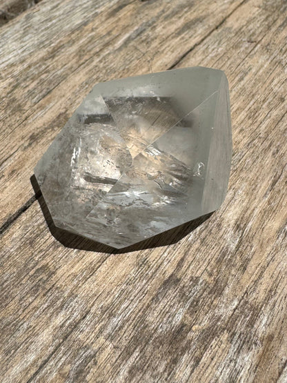 Quartz Chlorite – Purification, Renouveau et Évolution Intérieure