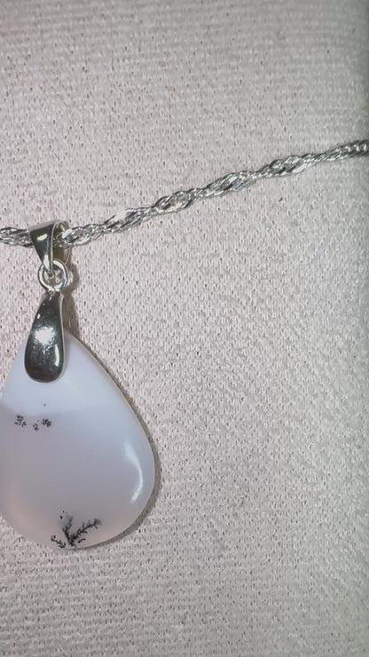 Pendentif agate dentritique