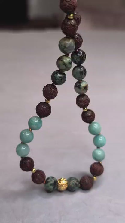 Mala amazonite, turquoise d’Afrique et bois de rose sculpté